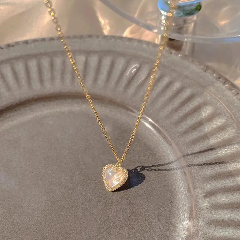 New Double Layer Necklace for Women Imitation Pearl Crystal Heart Pendant Chokers Necklaces Girls Gift Bohemia Cheap Jewelry